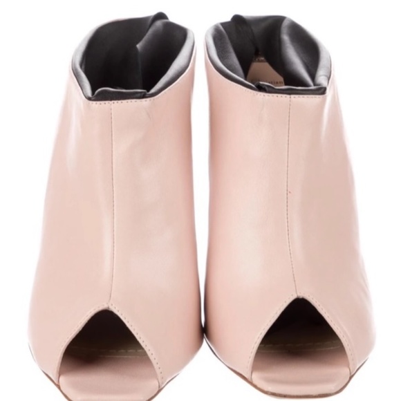 Dior Brooklyn Bootie - Picture 3 of 7